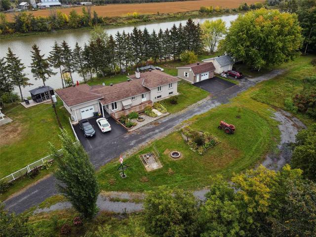 1821 Bercier Rd, House detached with 3 bedrooms, 2 bathrooms and 5 parking in Alfred and Plantagenet ON | Image 1