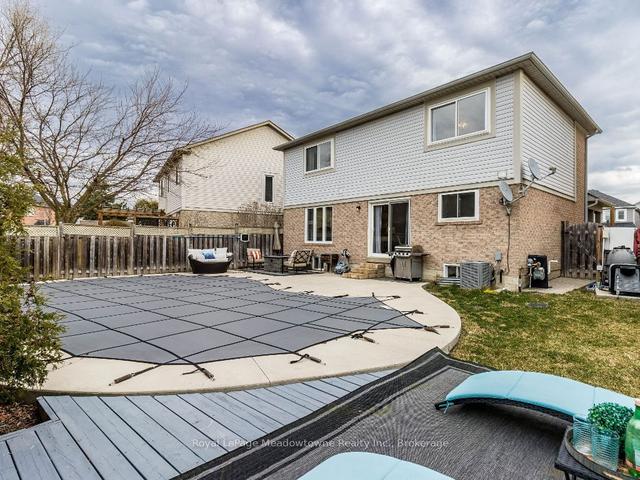 1059 Deacon Dr, House detached with 4 bedrooms, 3 bathrooms and 6 parking in Milton ON | Image 31