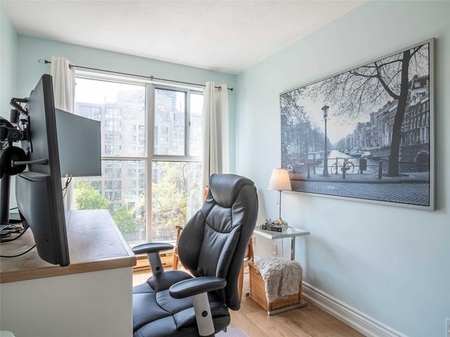 523 - 222 The Esplanade St, Condo with 2 bedrooms, 1 bathrooms and 1 parking in Toronto ON | Image 15