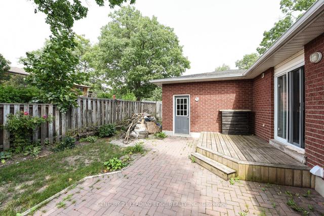 388 Leacock Dr, House detached with 3 bedrooms, 2 bathrooms and 4 parking in Barrie ON | Image 35