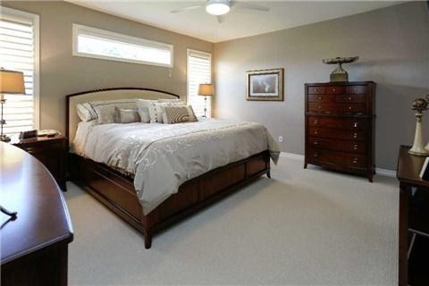 6 Gilchrist Crt, House detached with 2 bedrooms, 4 bathrooms and 6 parking in Whitby ON | Image 7