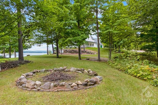 5152 Calabogie Road, House detached with 3 bedrooms, 3 bathrooms and 10 parking in Greater Madawaska ON | Image 27