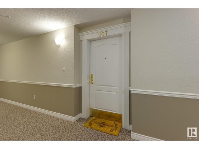 307 - 8909 100 St Nw, Condo with 2 bedrooms, 2 bathrooms and null parking in Edmonton AB | Card Image