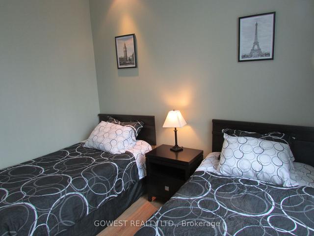 310 - 410 Queens Quay W, Condo with 2 bedrooms, 1 bathrooms and 0 parking in Toronto ON | Image 7