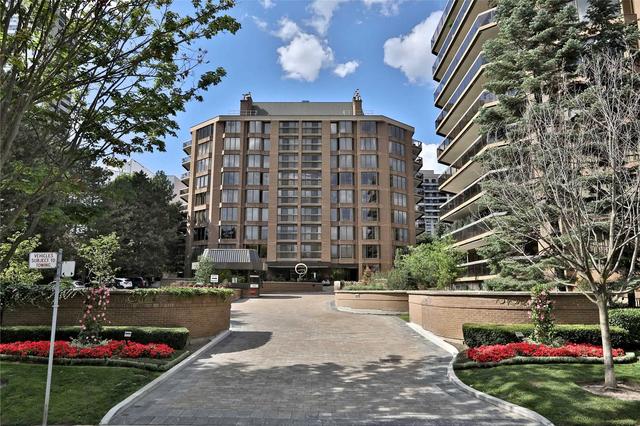 705 - 70 Rosehill Ave, Condo with 2 bedrooms, 3 bathrooms and 2 parking in Toronto ON | Image 1