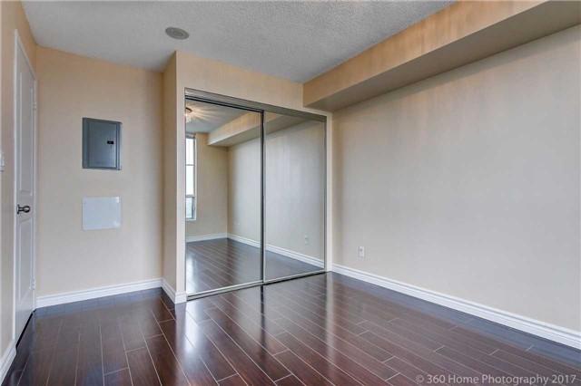 LphG - 8 Rosebank Dr, Condo with 1 bedrooms, 1 bathrooms and 1 parking in Toronto ON | Image 14
