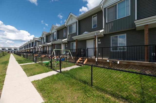285 - 401 Athabasca Avenue, Home with 3 bedrooms, 2 bathrooms and 4 parking in Wood Buffalo AB | Image 19