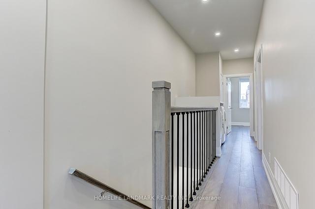 213 Osler St, House attached with 4 bedrooms, 3 bathrooms and 2 parking in Toronto ON | Image 17