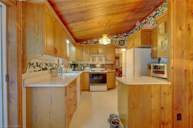 1310 Lb13, House detached with 3 bedrooms, 2 bathrooms and 6 parking in Rideau Lakes ON | Image 20
