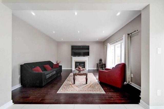 17 Bellotti Cres, House detached with 4 bedrooms, 4 bathrooms and 4 parking in Ajax ON | Image 36