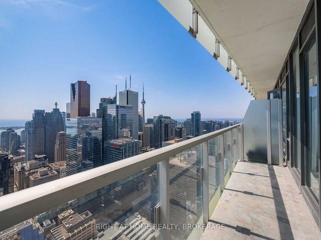 5607 - 197 Yonge St, Condo with 1 bedrooms, 1 bathrooms and 0 parking in Toronto ON | Image 25