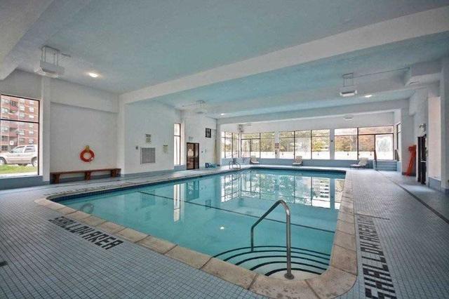 1704 - 625 The West Mall, Condo with 3 bedrooms, 2 bathrooms and 1 parking in Toronto ON | Image 15