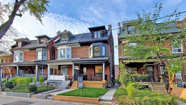 6 Halton St, House semidetached with 2 bedrooms, 4 bathrooms and 0 parking in Toronto ON | Image 1