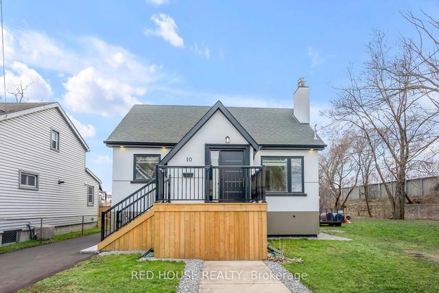 10 Bayside Ave, House detached with 3 bedrooms, 3 bathrooms and 4 parking in Hamilton ON | Image 23