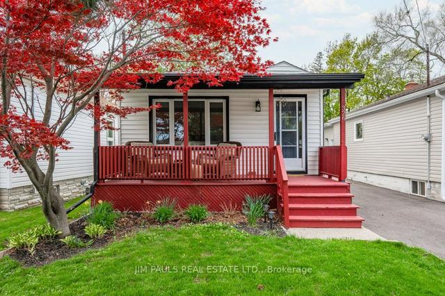 326 East 28th St, House detached with 2 bedrooms, 2 bathrooms and 2 parking in Hamilton ON | Image 1