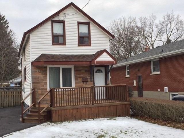 358 Park Rd N, House detached with 3 bedrooms, 1 bathrooms and 4 parking in Oshawa ON | Image 5