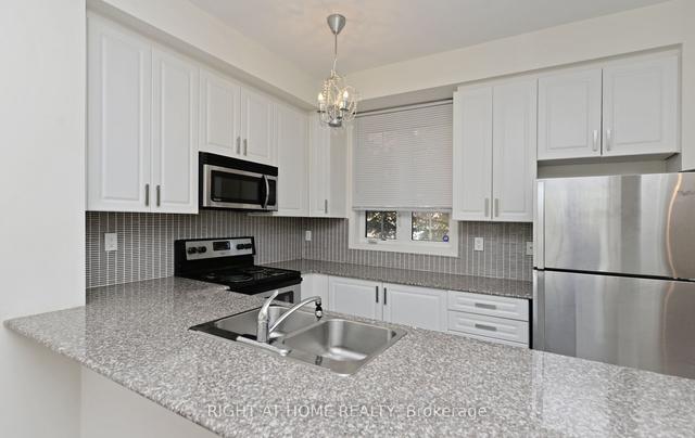 63 - 399 Beechgrove Dr, Townhouse with 2 bedrooms, 2 bathrooms and 1 parking in Toronto ON | Image 8