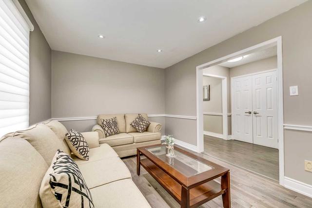 1375 Bramblewood Green, House detached with 4 bedrooms, 4 bathrooms and 6 parking in Oakville ON | Image 11