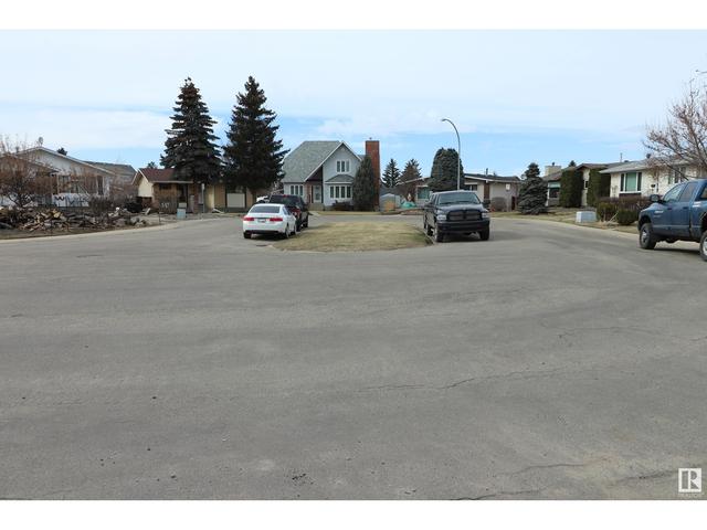 6216 11 Av Nw, House detached with 4 bedrooms, 2 bathrooms and null parking in Edmonton AB | Image 56