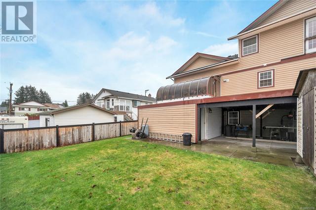 820 10th Ave, House detached with 4 bedrooms, 3 bathrooms and 5 parking in Campbell River BC | Image 55