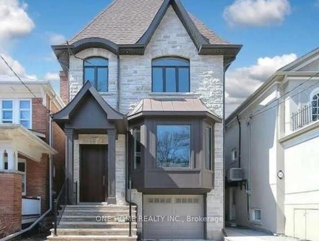 56 Standish Ave, House detached with 4 bedrooms, 5 bathrooms and 2 parking in Toronto ON | Image 1
