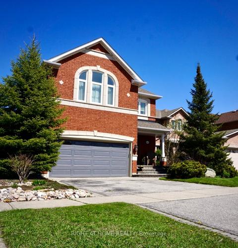 6027 Maple Gate Circ E, House detached with 3 bedrooms, 4 bathrooms and 4 parking in Mississauga ON | Card Image