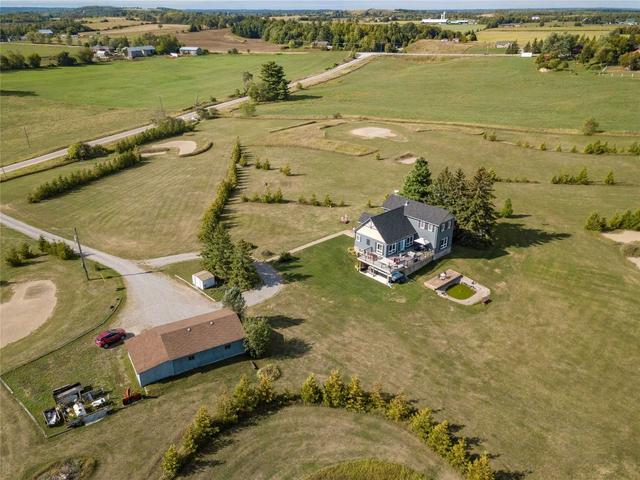 251 Fox Rd, House detached with 3 bedrooms, 3 bathrooms and 13 parking in Kawartha Lakes ON | Image 1
