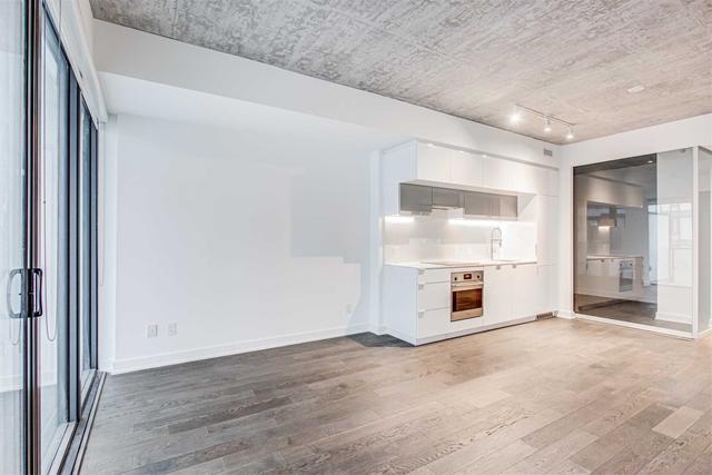 1501 - 185 Roehampton Ave, Condo with 2 bedrooms, 2 bathrooms and 1 parking in Toronto ON | Image 18