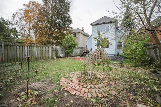 162 1/2 Geneva Street, House detached with 4 bedrooms, 3 bathrooms and 2 parking in St. Catharines ON | Image 44
