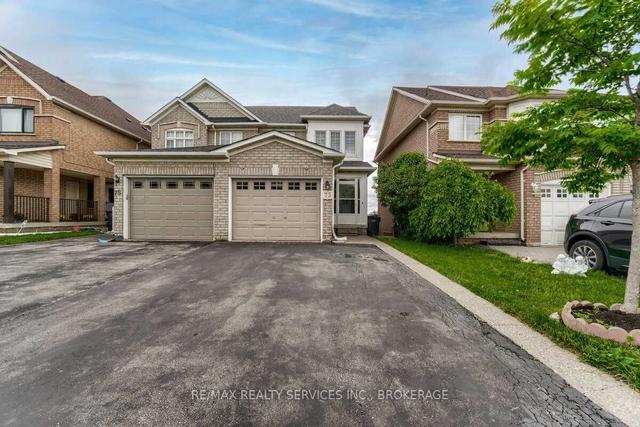 73 Tiller Tr, House semidetached with 3 bedrooms, 3 bathrooms and 3 parking in Brampton ON | Image 1