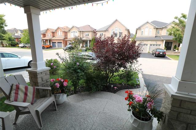 5400 Kindos St, House detached with 3 bedrooms, 3 bathrooms and 4 parking in Burlington ON | Image 34