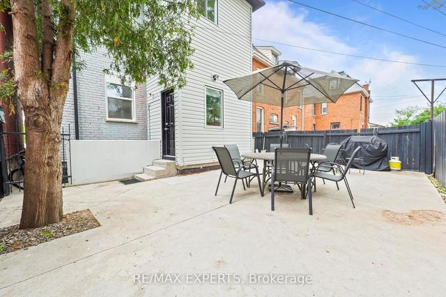 249 Cannon St E, House detached with 4 bedrooms, 3 bathrooms and 1 parking in Hamilton ON | Image 21
