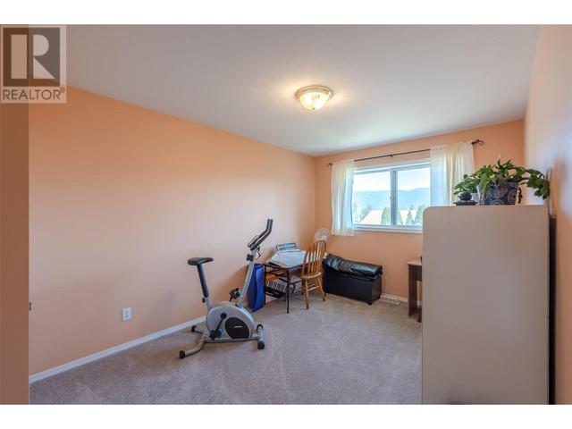 103 - 7915 Hespeler Road, House attached with 3 bedrooms, 1 bathrooms and null parking in Summerland BC | Image 30