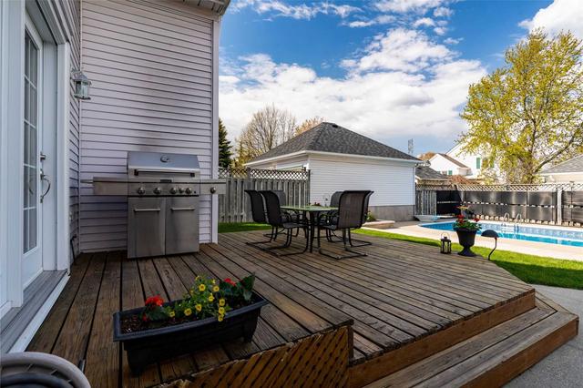 318 Wake Robin Cres, House detached with 3 bedrooms, 2 bathrooms and 3 parking in Kitchener ON | Image 22