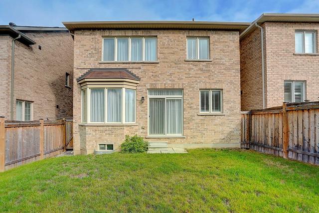 23 Frederick Stamm Cres, House detached with 4 bedrooms, 3 bathrooms and 3 parking in Markham ON | Image 16