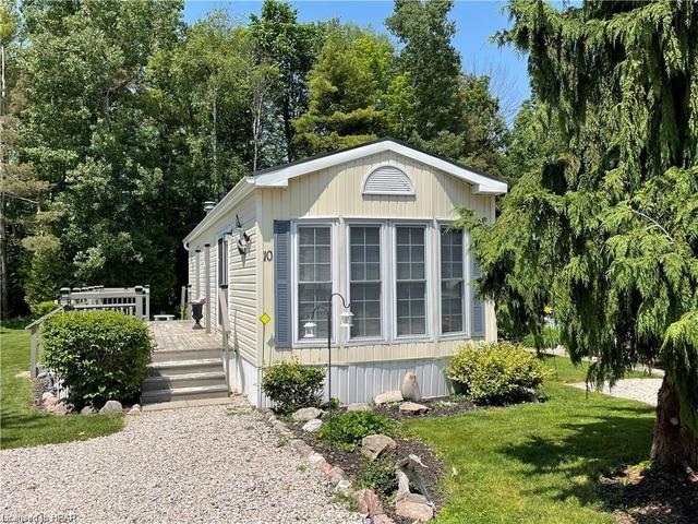 77307 Bluewater Hwy   10 Club Terrace, House detached with 1 bedrooms, 1 bathrooms and 2 parking in Central Huron ON | Image 12