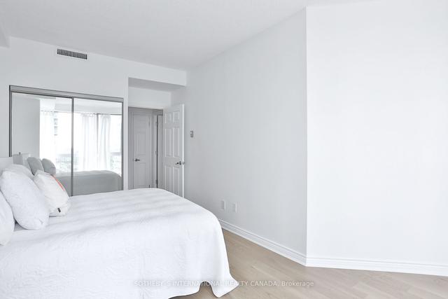 1003 - 7 Broadway Ave, Condo with 2 bedrooms, 2 bathrooms and 0 parking in Toronto ON | Image 19