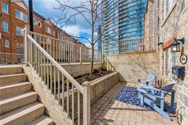 Th 60 - 93 The Queensway Ave, Townhouse with 1 bedrooms, 1 bathrooms and 1 parking in Toronto ON | Image 3