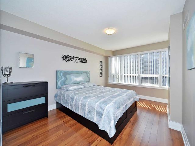 804 - 1060 Sheppard Ave W, Condo with 2 bedrooms, 2 bathrooms and 1 parking in Toronto ON | Image 13