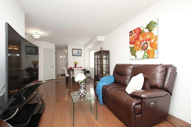 79 Kenwood Dr, Townhouse with 3 bedrooms, 3 bathrooms and 2 parking in Brampton ON | Image 21