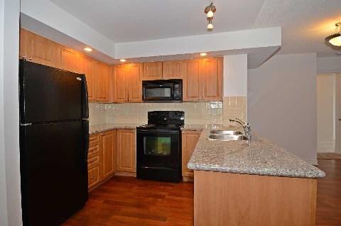 602 - 33 Cox Blvd, Condo with 2 bedrooms, 2 bathrooms and 1 parking in Markham ON | Image 6