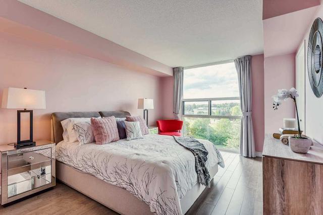 702 - 40 Harding Blvd W, Condo with 2 bedrooms, 2 bathrooms and 1 parking in Richmond Hill ON | Image 20
