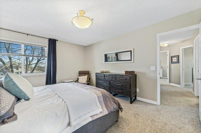 315 Chaparral Place Se, House detached with 3 bedrooms, 3 bathrooms and 4 parking in Calgary AB | Image 16