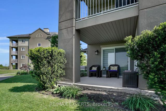 2110 - 6 Dayspring Circ, Condo with 2 bedrooms, 2 bathrooms and 1 parking in Brampton ON | Image 2