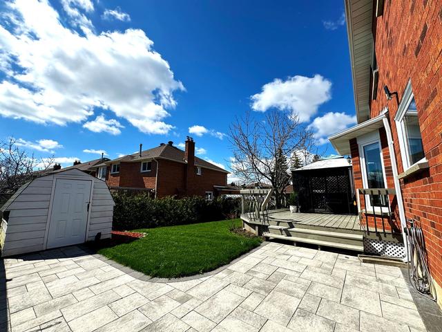 339 Manhattan Dr, House detached with 4 bedrooms, 4 bathrooms and 5 parking in Markham ON | Image 8