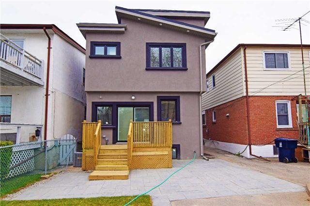 104 Delroy Dr, House detached with 3 bedrooms, 4 bathrooms and 1 parking in Toronto ON | Image 20