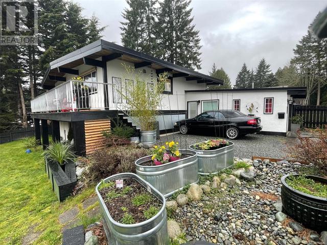 190 Hemlock Ave, House detached with 3 bedrooms, 2 bathrooms and 4 parking in Duncan BC | Image 2