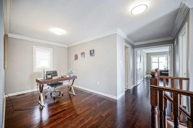 77 Landsdown Cres, House detached with 4 bedrooms, 6 bathrooms and 4 parking in Markham ON | Image 19