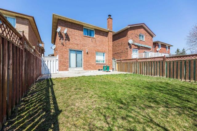 213 Wexford Rd, House detached with 3 bedrooms, 4 bathrooms and 6 parking in Brampton ON | Image 31