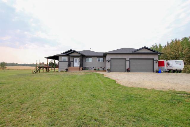 36080 Range Road 270, House detached with 3 bedrooms, 2 bathrooms and 10 parking in Red Deer County AB | Image 16